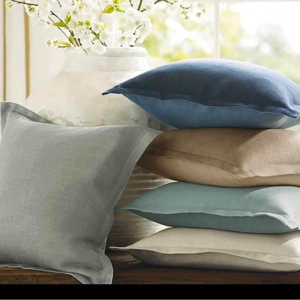 Pottery Barn Tonal Linen 20x20inch Blue Flange Pillow Cover